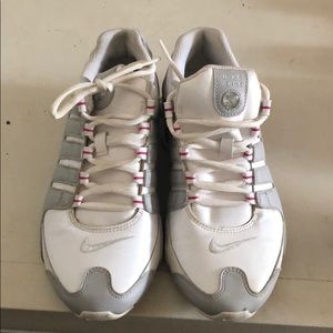 Nike shox